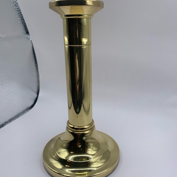 Brass candlestick. (1) Baldwin Brass  USA Candlestick Candle Holder 6.25” - Picture 3 of 6